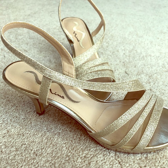 5/$35 Gold sparkly heels - Picture 1 of 3